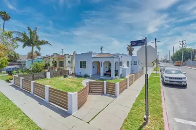 402 E 93rd Street, Los Angeles, CA 90003 - Photo 1
