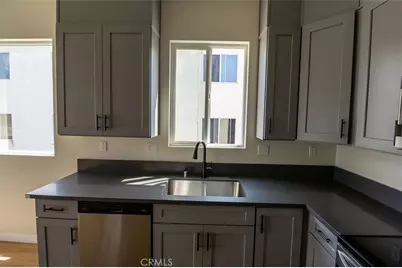 1056 Hoffman, Long Beach, CA 90813 - Photo 8