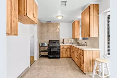 9647 S Harvard, Los Angeles, CA 90047 - Photo 14