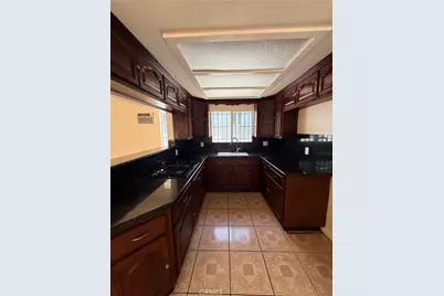 15120 Bellota Ave, Paramount, CA 90723 - Photo 6