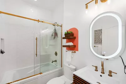 828 N Hudson Avenue #106, Los Angeles, CA 90038 - Photo 18