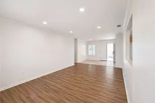 2735 Brockton Ave, Riverside, CA 92501 - Photo 32