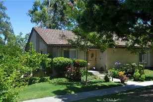 46 Meadowlark, Oak Park, CA 91377 - Photo 2