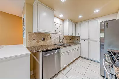 1524 Sherwood Village, Placentia, CA 92870 - Photo 8