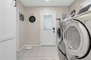 11423 213th, Lakewood, CA 90715 - Photo 14