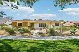 1041 E Burlinghall Dr, Long Beach, CA 90807 - Photo 58