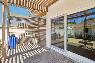 1041 E Burlinghall Dr, Long Beach, CA 90807 - Photo 38