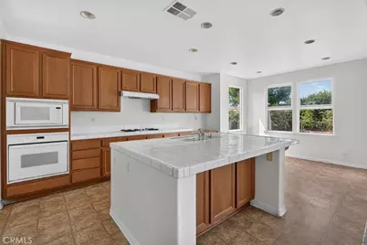6221 Arcadia, Eastvale, CA 92880 - Photo 22