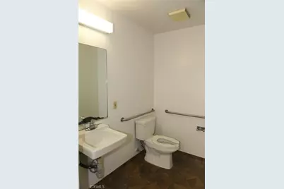 237 W Hueneme, Port Hueneme, CA 93041 - Photo 6