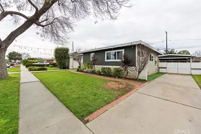 2335 Carfax Avenue, Long Beach, CA 90815 - Photo 2