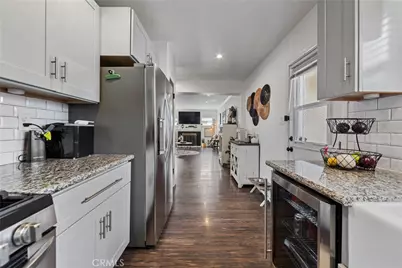2335 Carfax Avenue, Long Beach, CA 90815 - Photo 18