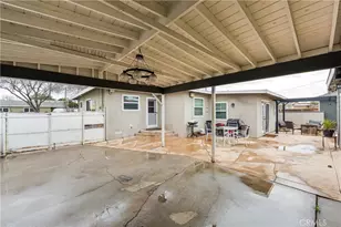 2335 Carfax Ave, Long Beach, CA 90815 - Photo 38