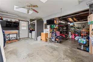 2335 Carfax Ave, Long Beach, CA 90815 - Photo 42