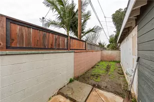 2335 Carfax Ave, Long Beach, CA 90815 - Photo 50