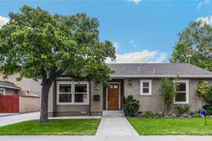 2267 2267 Stearnlee Ave, Long Beach, CA 90815 - Photo 1