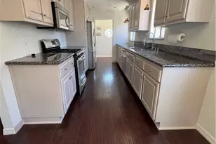 20733 Claretta, Lakewood, CA 90715 - Photo 48