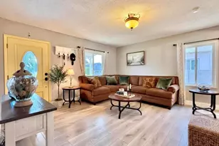 12327 Dunrobin, Downey, CA 90242 - Photo 12