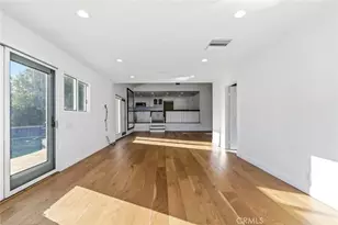 23721 Sarda Rd, Valencia, CA 91355 - Photo 12