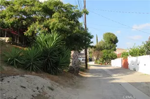 11666 Remington, Sylmar, CA 91342 - Photo 8