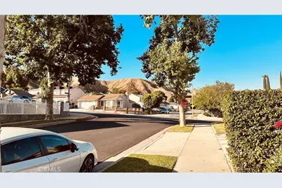 11666 Remington, Sylmar, CA 91342 - Photo 18