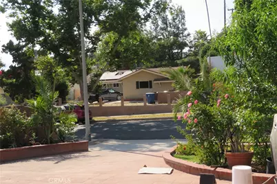 11666 Remington, Sylmar, CA 91342 - Photo 16