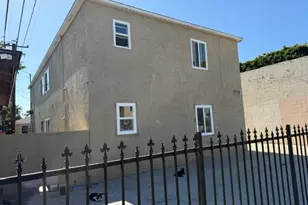 10011 State St, Lynwood, CA 90262 - Photo 2