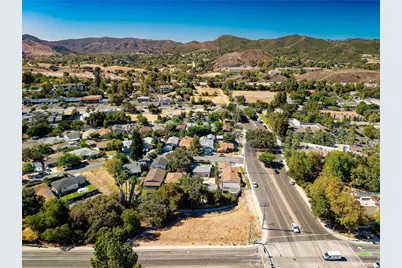 500 E Hillcrest, Thousand Oaks, CA 91360 - Photo 10