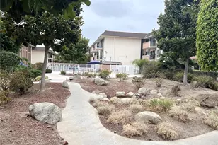 5585 E Pacific Coast Hwy, Long Beach, CA 90804 - Photo 18