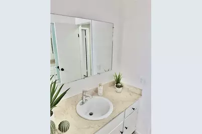 545 Chestnut Avenue #203, Long Beach, CA 90802 - Photo 14