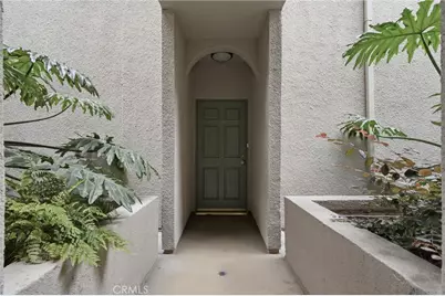 555 Maine #130, Long Beach, CA 90802 - Photo 2