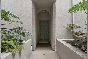 555 Maine, Long Beach, CA 90802 - Photo 2