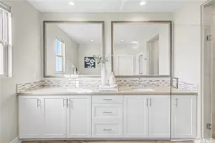121 Trumpet Flower, Irvine, CA 92618 - Photo 32