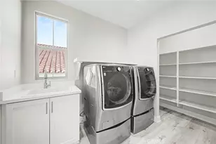 121 Trumpet Flower, Irvine, CA 92618 - Photo 42