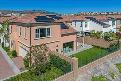 121 Trumpet Flower, Irvine, CA 92618 - Photo 52