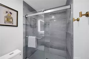 17311 Peach, Irvine, CA 92612 - Photo 22