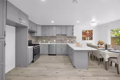17311 Peach, Irvine, CA 92612 - Photo 10