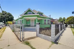 814 E 41st St, Los Angeles, CA 90011 - Photo 1