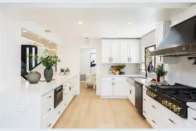 24802 Forest Knoll, Lake Forest, CA 92630 - Photo 32
