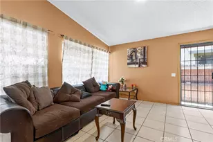 1105 Monroe, Lake Elsinore, CA 92530 - Photo 4