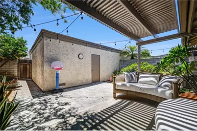 2035 E Blackwood, Anaheim, CA 92806 - Photo 26