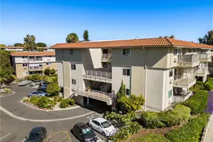 2389 Via Mariposa, Laguna Woods, CA 92637 - Photo 28