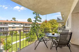 2389 Via Mariposa, Laguna Woods, CA 92637 - Photo 20