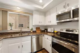 2389 Via Mariposa, Laguna Woods, CA 92637 - Photo 6