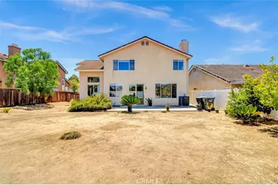 1353 Hermosa, Corona, CA 92879 - Photo 38