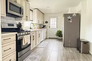 1221 N Aldenville, Covina, CA 91722 - Photo 8