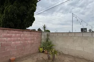 1221 N Aldenville, Covina, CA 91722 - Photo 38