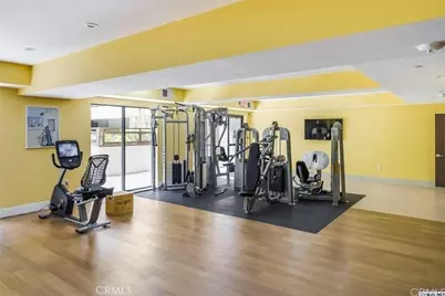 2939 Leeward Ave #420, Los Angeles, CA 90005 - Photo 12