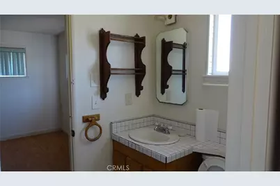 13752 Yoak Street, Garden Grove, CA 92844 - Photo 10