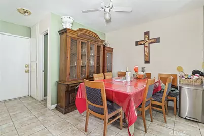 16171 Winterwood, Fontana, CA 92335 - Photo 12