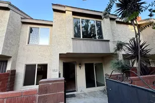 1021 W Lamark Ln, Anaheim, CA 92802 - Photo 2